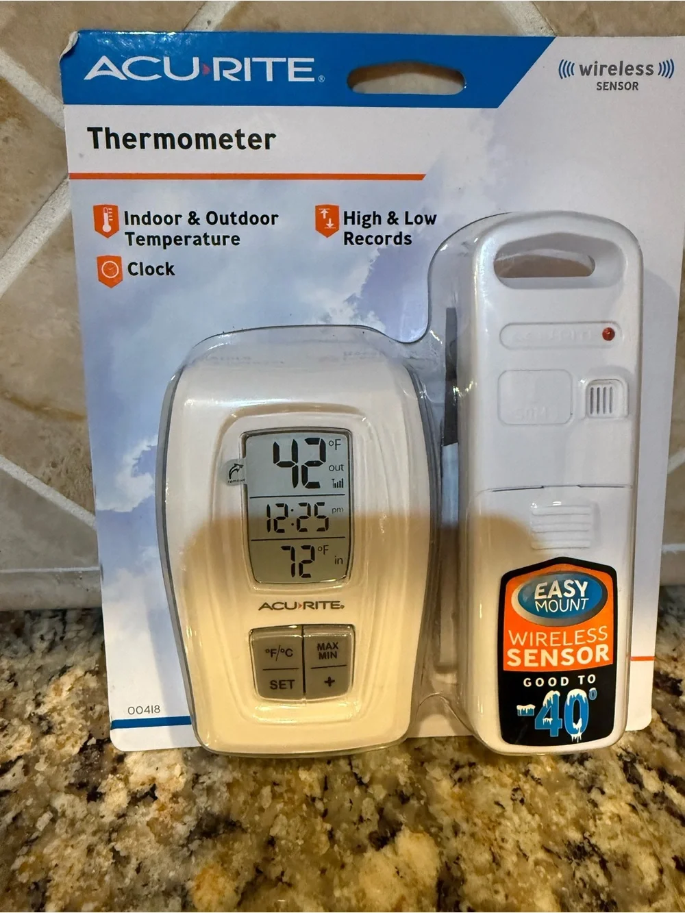 AcuRite Wireless Indoor Outdoor Digital Temperature Thermometer Records High Low